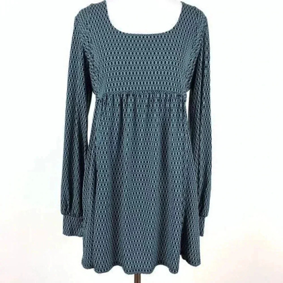 Mimi maternity top size L blue geometric belted - Picture 1 of 9